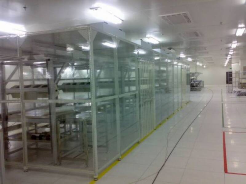 1637036910183148.jpg 萬級潔凈棚